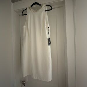 Beautiful NWT Adrianna Papell pearl halter dress